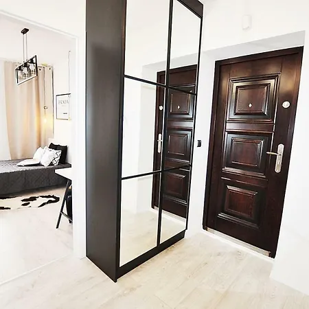 M11 Outstanding With Balcony *